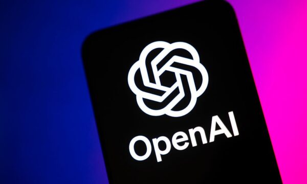 OpenAI contesta acusação da Apple sobre roubo de segredos comerciais