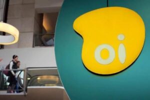 Anatel autoriza venda da telefonia fixa da Oi