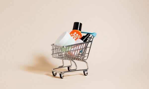 Promoções de 9.9: como evitar problemas nas compras em 'datas duplas' das lojas