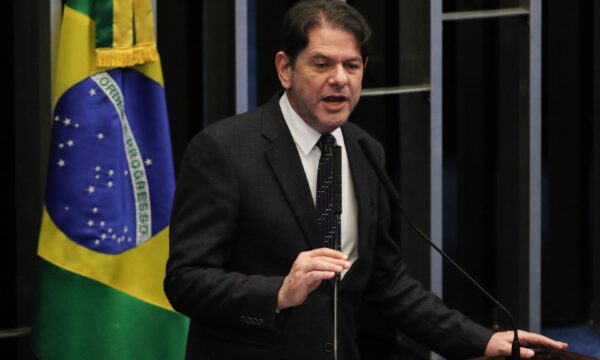 Pesquisa AtlasIntel: Cid Gomes e Luizianne Lins lideram disputa pelo Senado no Ceará