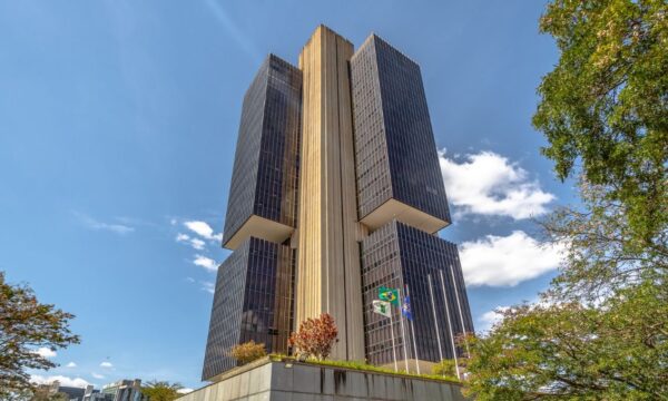 Copom reduz pela 5ª vez os juros e Selic vai a 13,75% ao ano; veja det