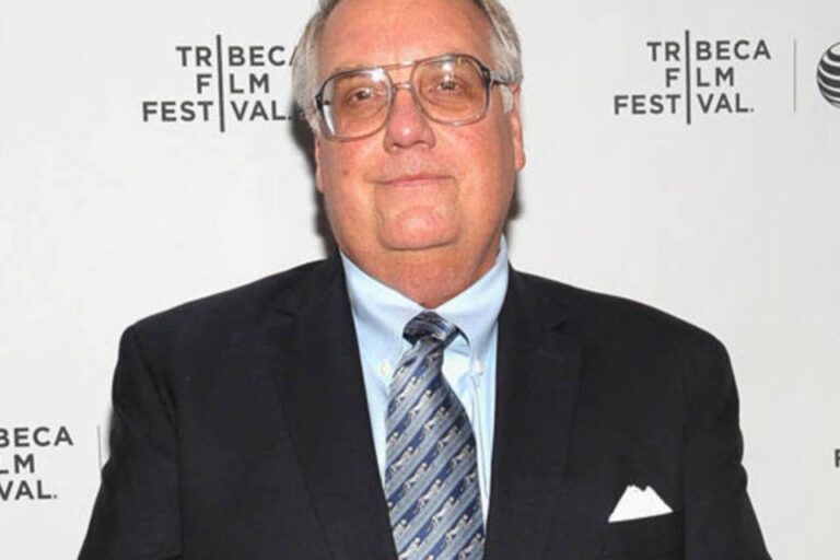 Quem é Howard Buffett, filho de Warren que já foi agricultor, fotógraf