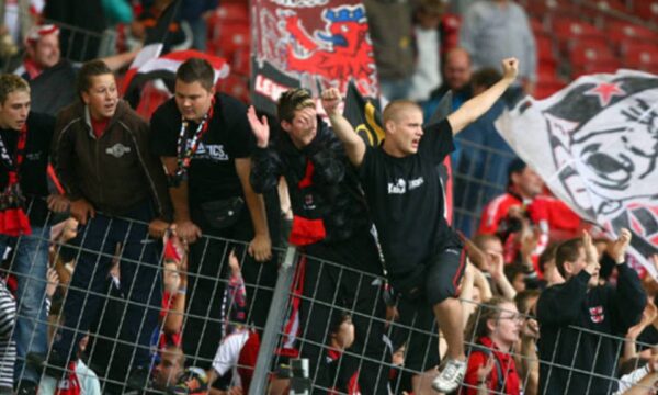 Futebol e política: entenda o avanço da extrema direita nas arquibancadas alemãs