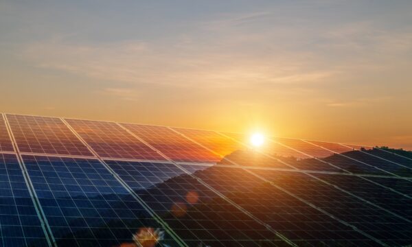 Como evitar que o setor elétrico corra o risco de colapsar em dias de