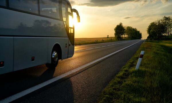 Opinião: Transporte coletivo precisa competir com o carro no tempo de