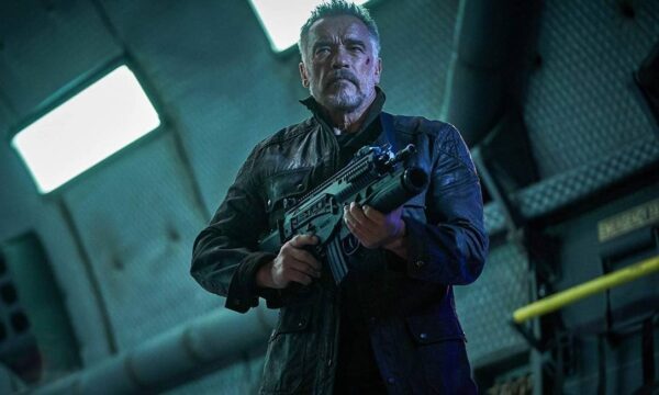 Schwarzenegger paga aluguel de 1 dólar por ano em figurino de filme icônico