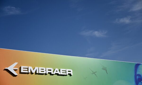 Embraer entrega um avião por dia útil no 3º tri e bate recorde para o