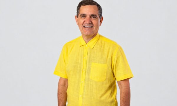 O milionário dos supermercados e acionista do Pão de Açúcar que vai virar senador por Minas Gerais
