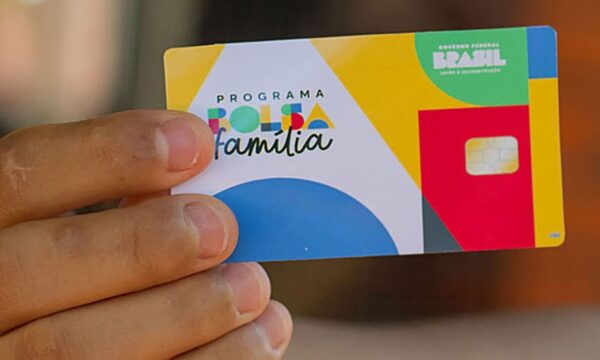 O custo implícito do reajuste do Bolsa Família