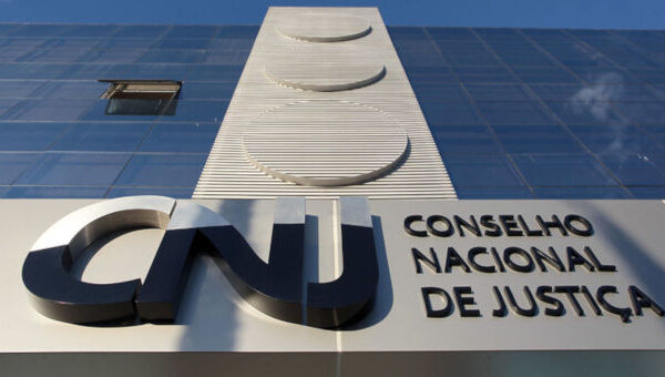 CNJ e BC assinam acordo para disciplinar pagamento de precatórios