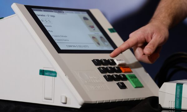 Apuração das eleições de 2026 começa em 30 minutos; acompanhe na EXAME