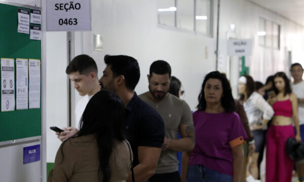 Primeiro turno de 2026 tem maior abstenção desde 1998 com mais de 33 milhões ausentes