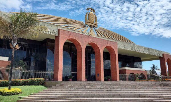 Candidatos a governador em Tocantins; veja o número e os nomes