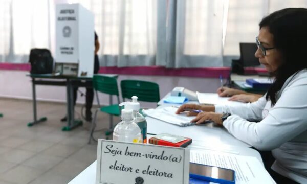 Posso ser chamado para trabalhar como mesário no dia da eleição? Enten