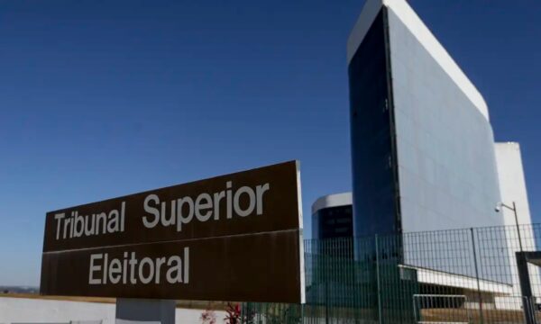 TSE verifica urnas e reafirma integridade da disputa pela Presidência