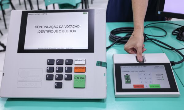 Mais de 40 mil brasileiros na Espanha poderão votar nas eleições presidenciais